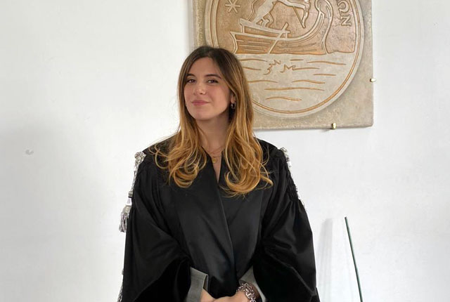 roberta_valla.jpg 